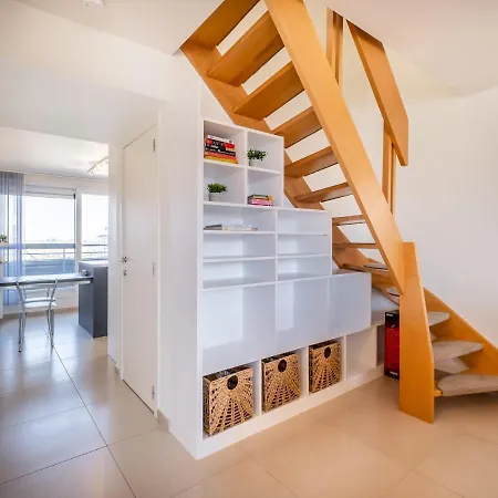 Coastal Retreat With Balcony