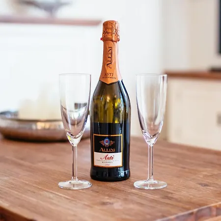 Coastal Retreat With Balcony Coxyde