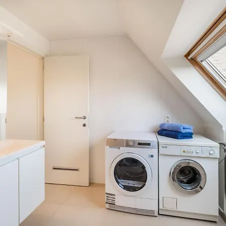 Coastal Retreat With Balcony Appartement *