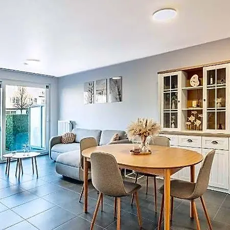 Coastal Retreat With Balcony Koksijde